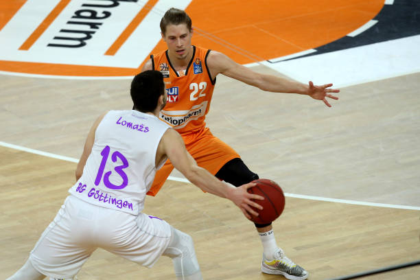 朱琳的这场 朱琳的这场